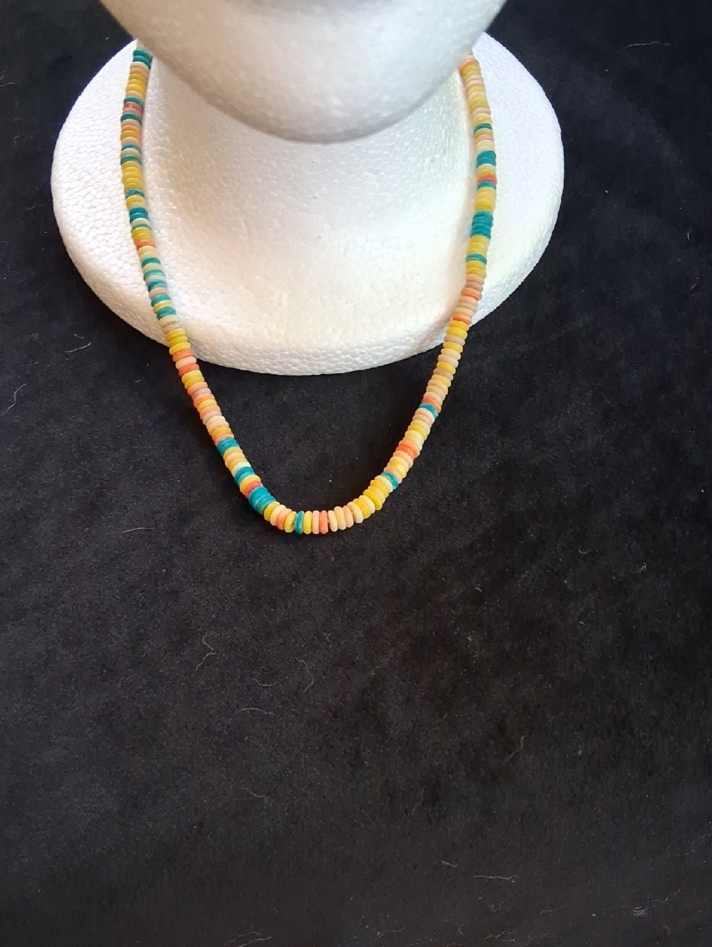 Multicolor Shells Bead Necklace - Yellow, Teal & Peach